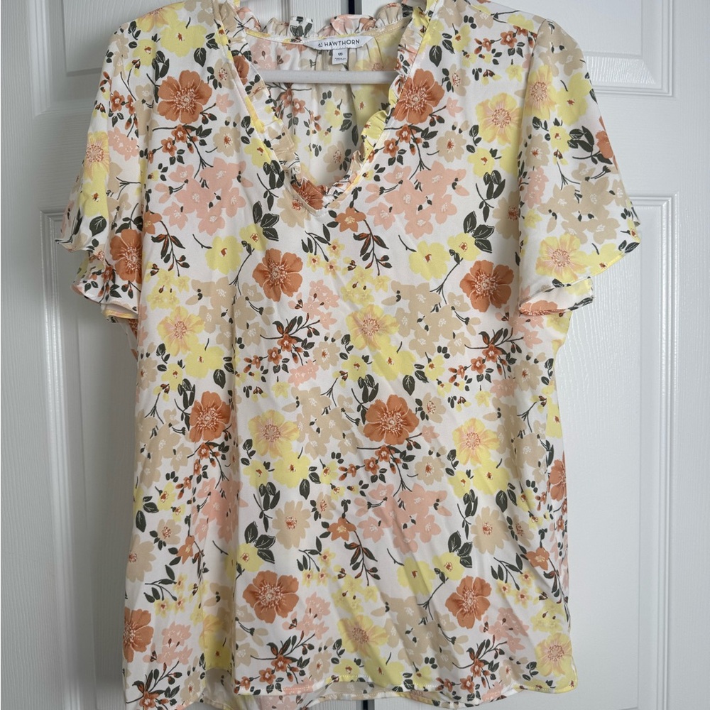 41 Hawthorn V-Neck Floral Blouse in Orange and Cream